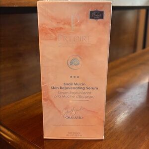 Prédiré Facial Treatment Snail Mucin Skin Rejuvenating Serum